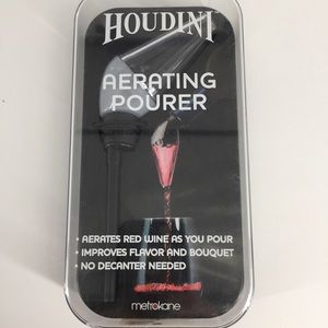 3/$21, Metrokane Houdini Red Wine Aerating Pourer